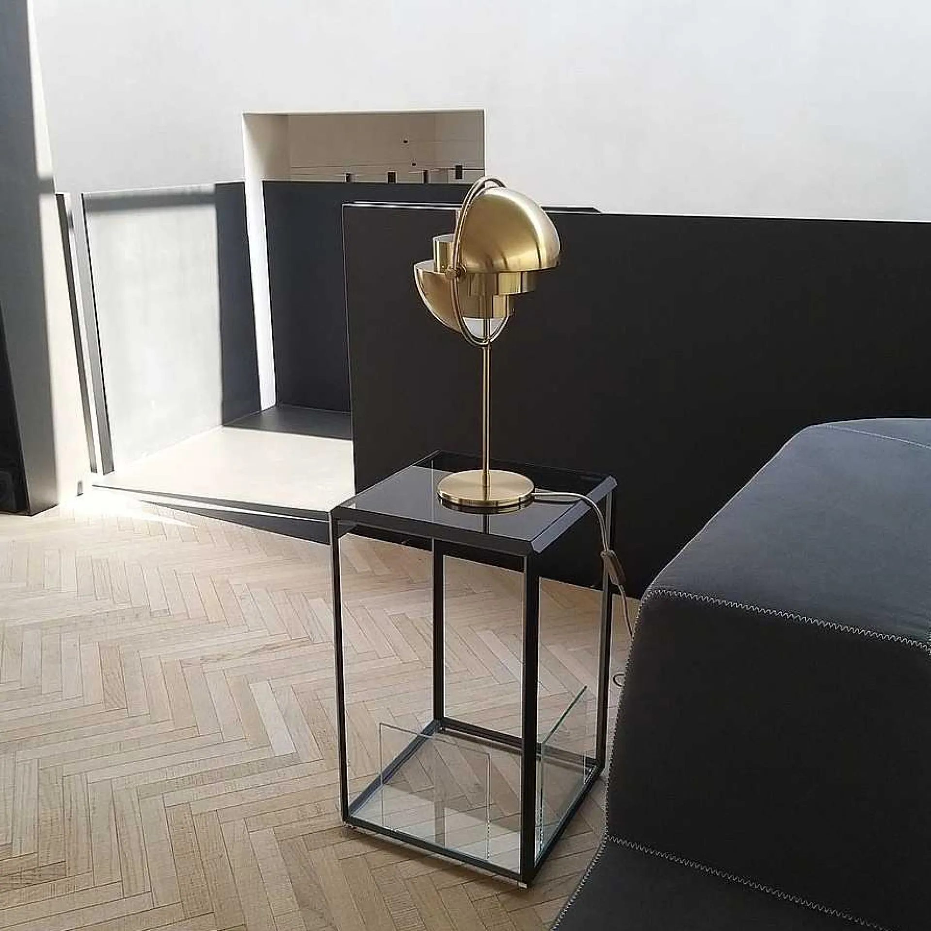 Molteni Coffee Tables*45° Coffee Table Rectangular| Glass/Pewter