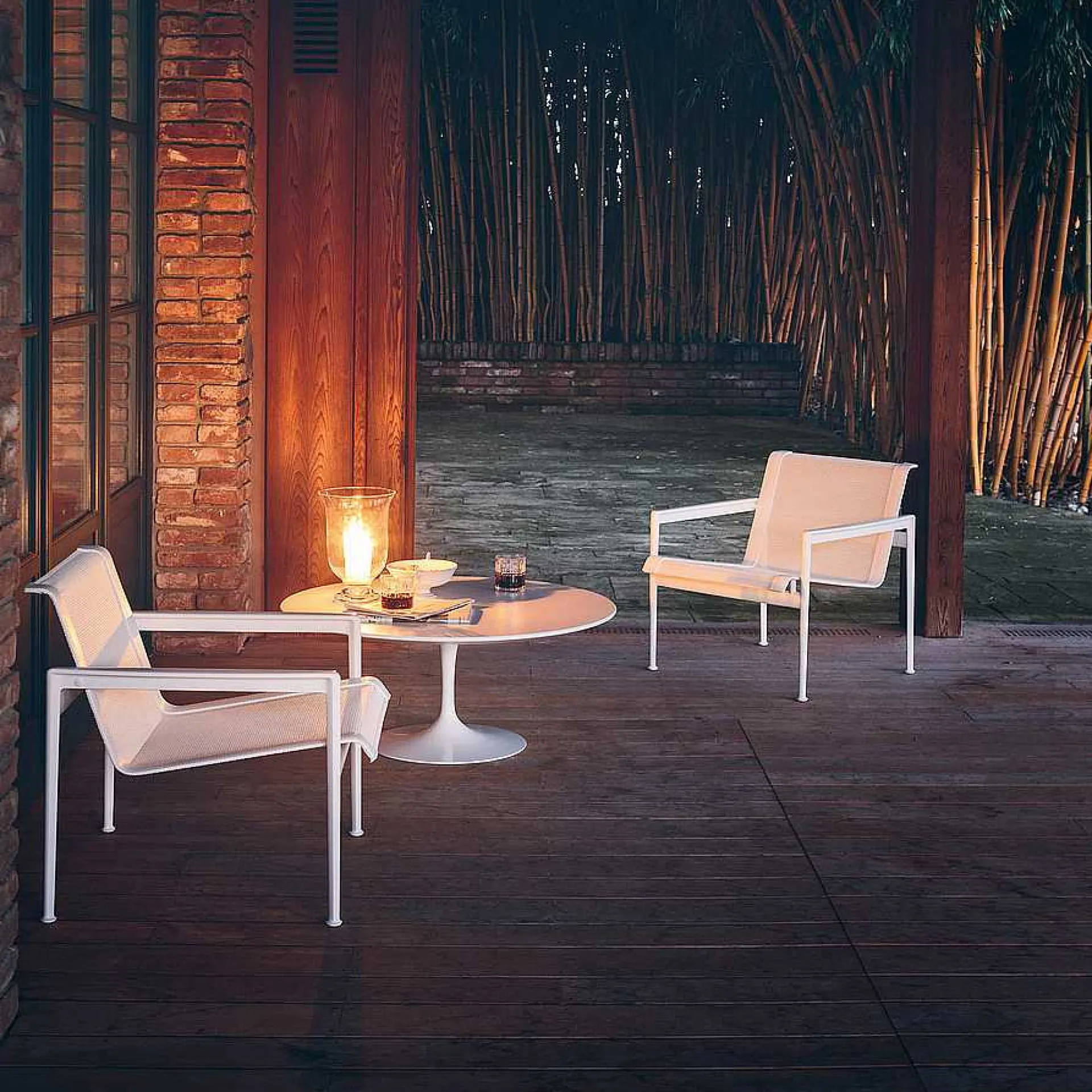 Knoll Sofas And Armchairs*1966 Lounge Chair | Armchair | White