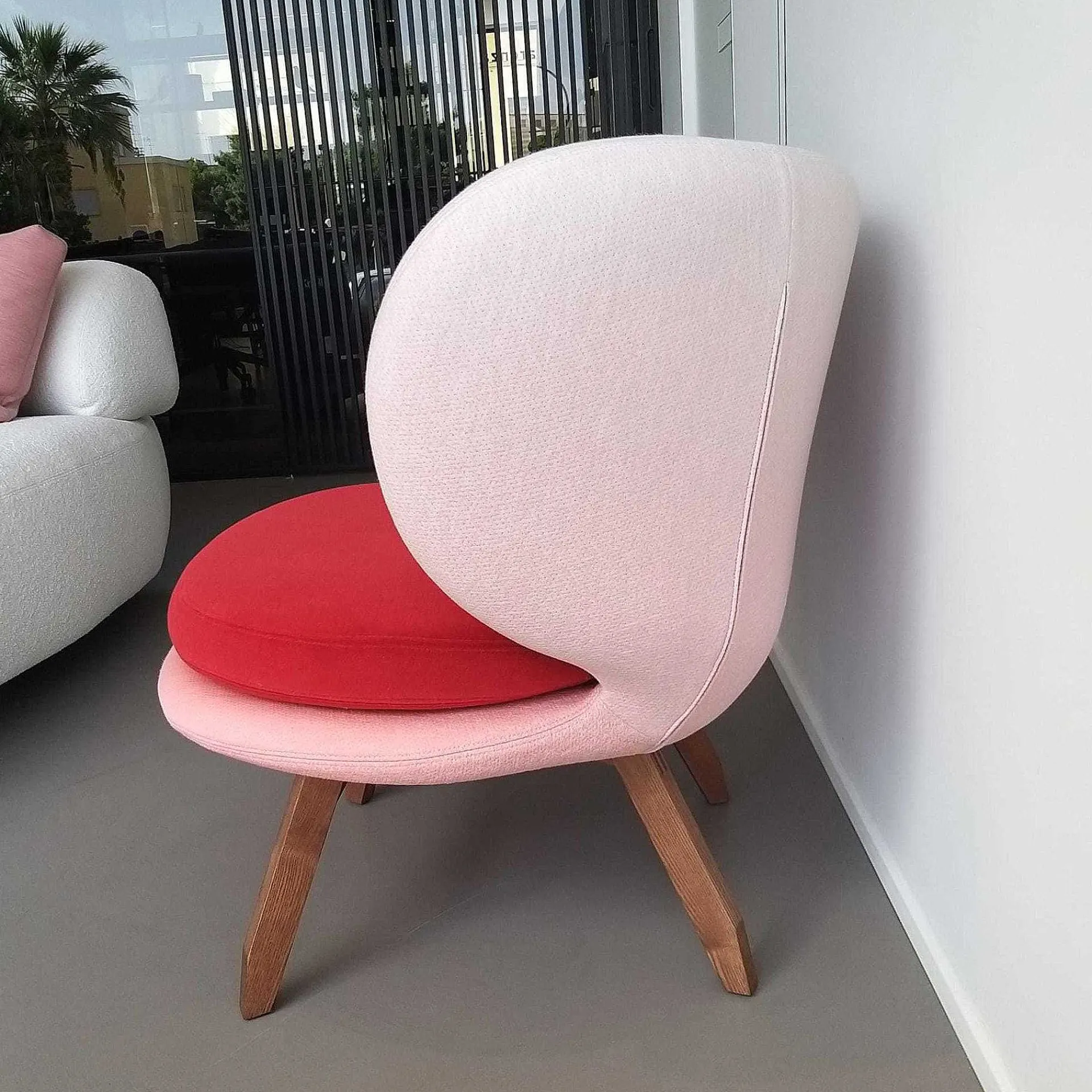 Moroso Single Armchairs*Ariel Sushi Edition | Small Armchair | Ex Display