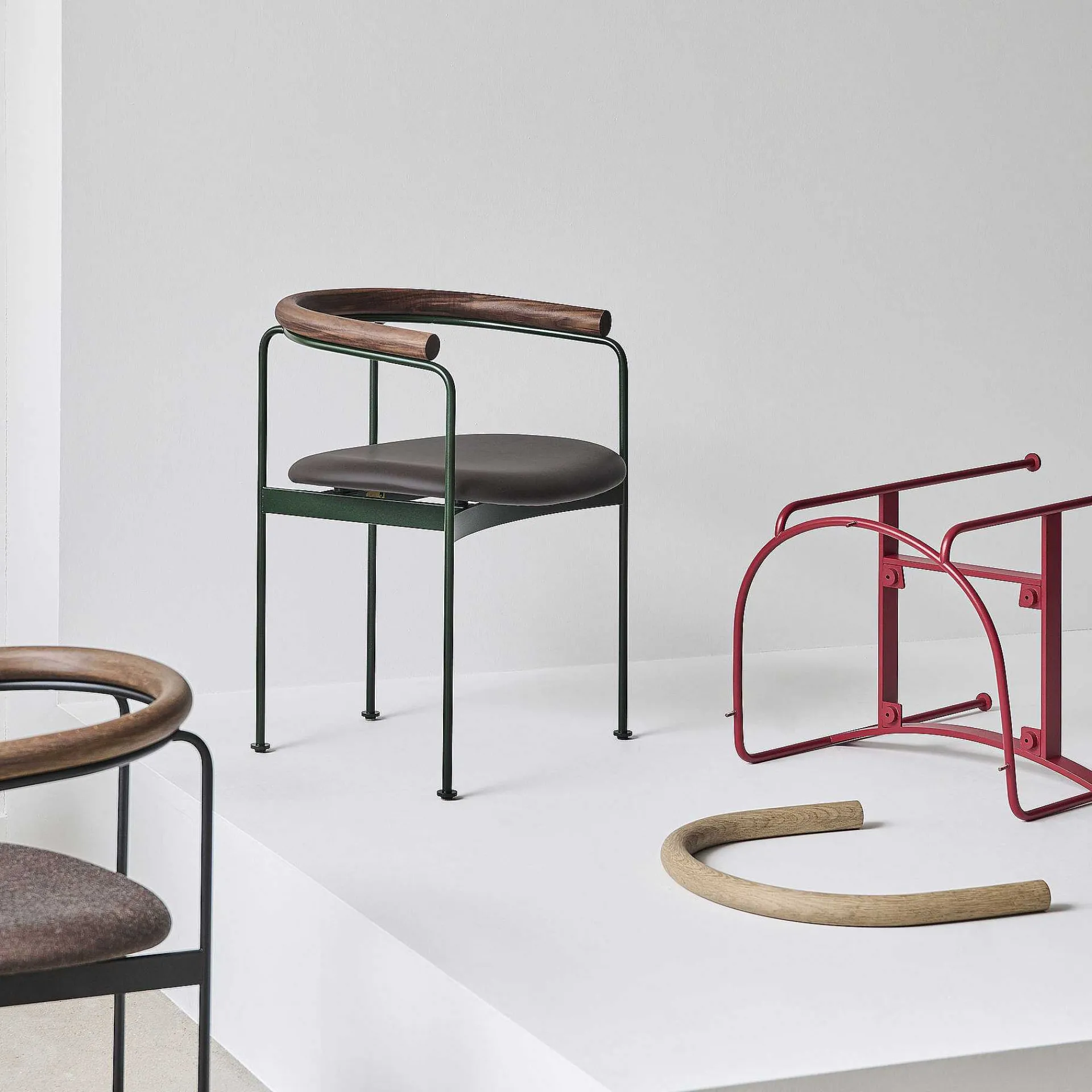 DK3 Chairs*Baia Chair | Steel - Walnut