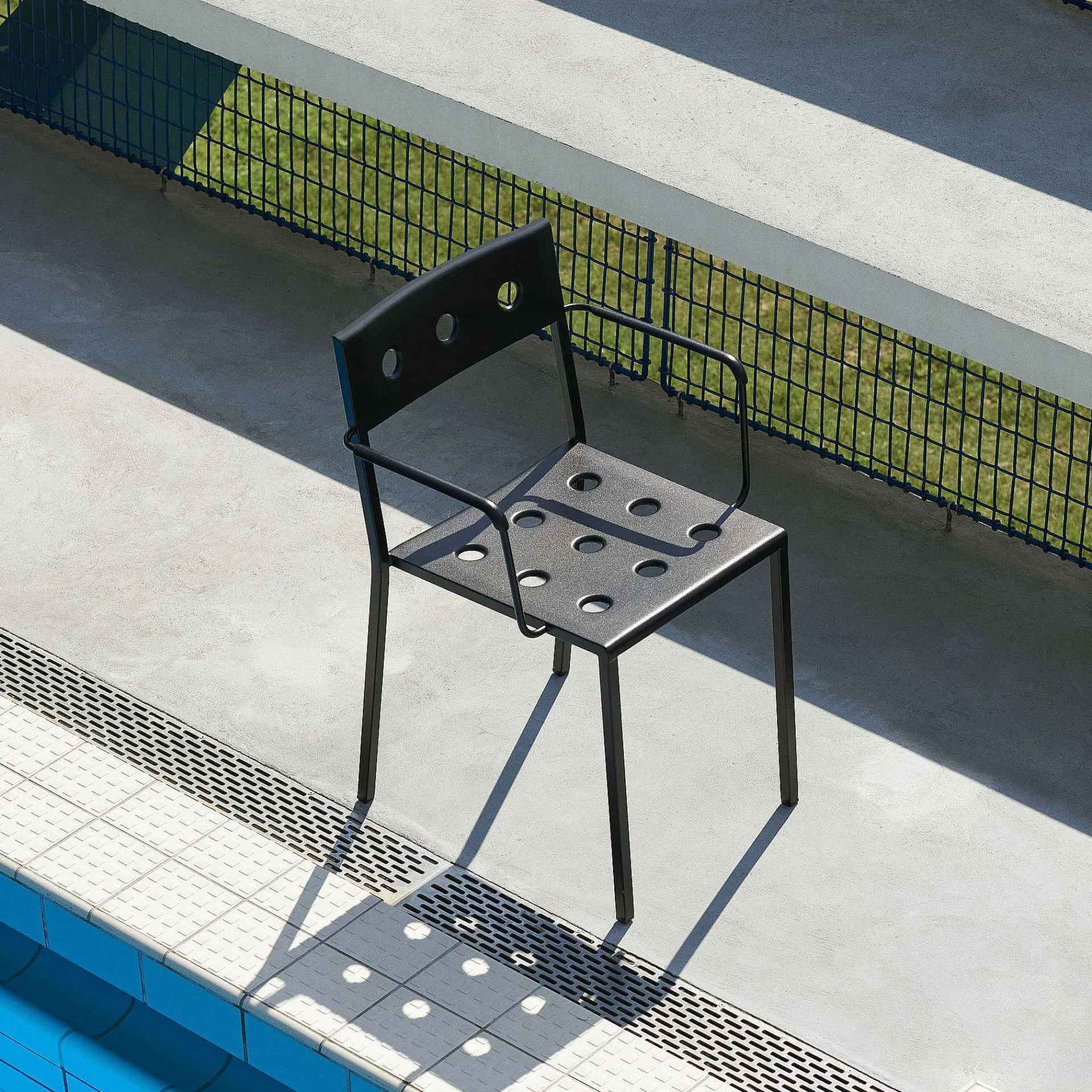 HAY Outdoor Chairs*Balcony Armchair | Outdoor Chair | Anthracite