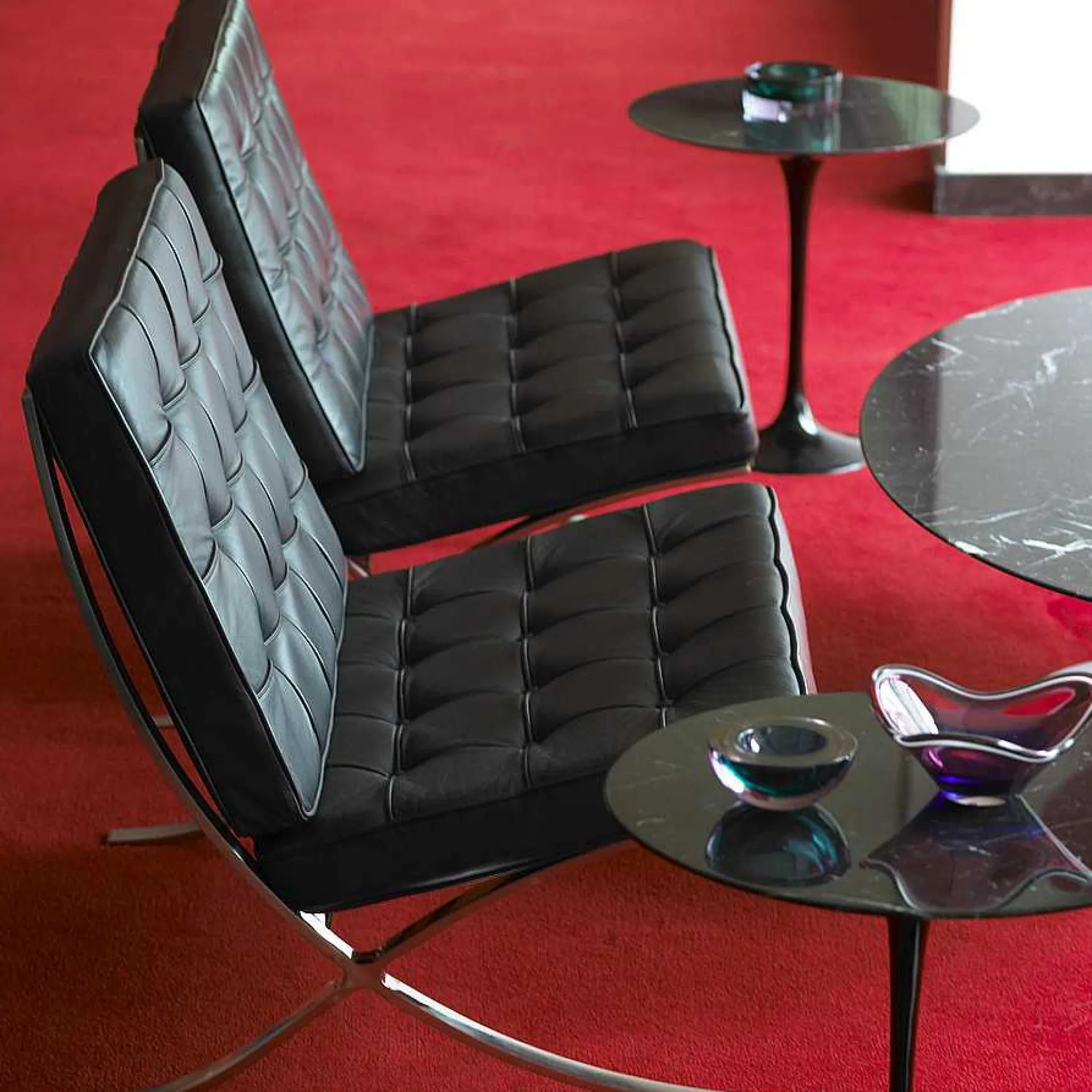 Knoll Single Armchairs*Barcelona Chair | Armchair