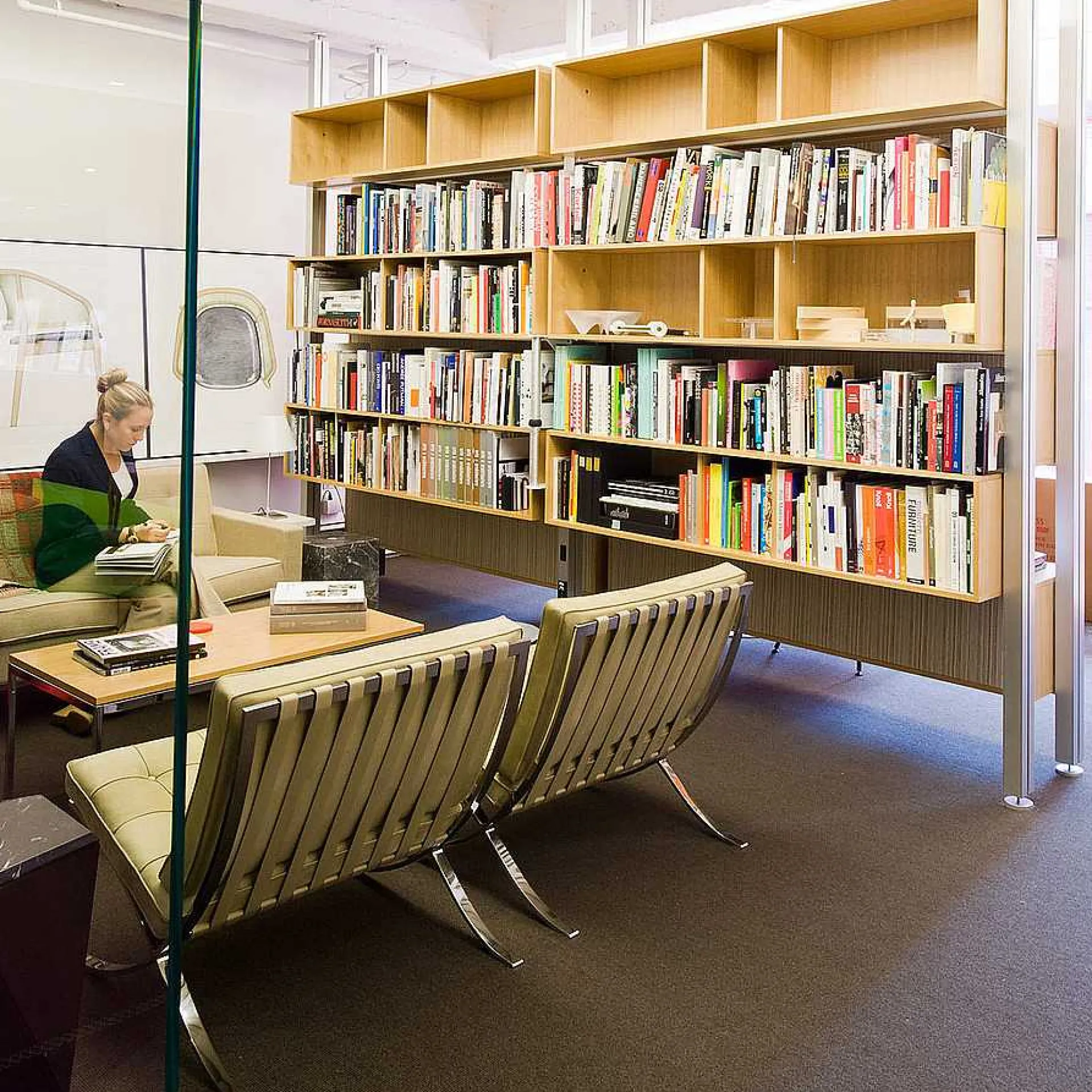 Knoll Single Armchairs*Barcelona Chair | Armchair