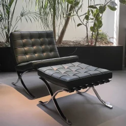 Knoll Single Armchairs*Barcelona Chair & Ottoman | Armchair | Chrome/Bauhaus Leather - Ex Display