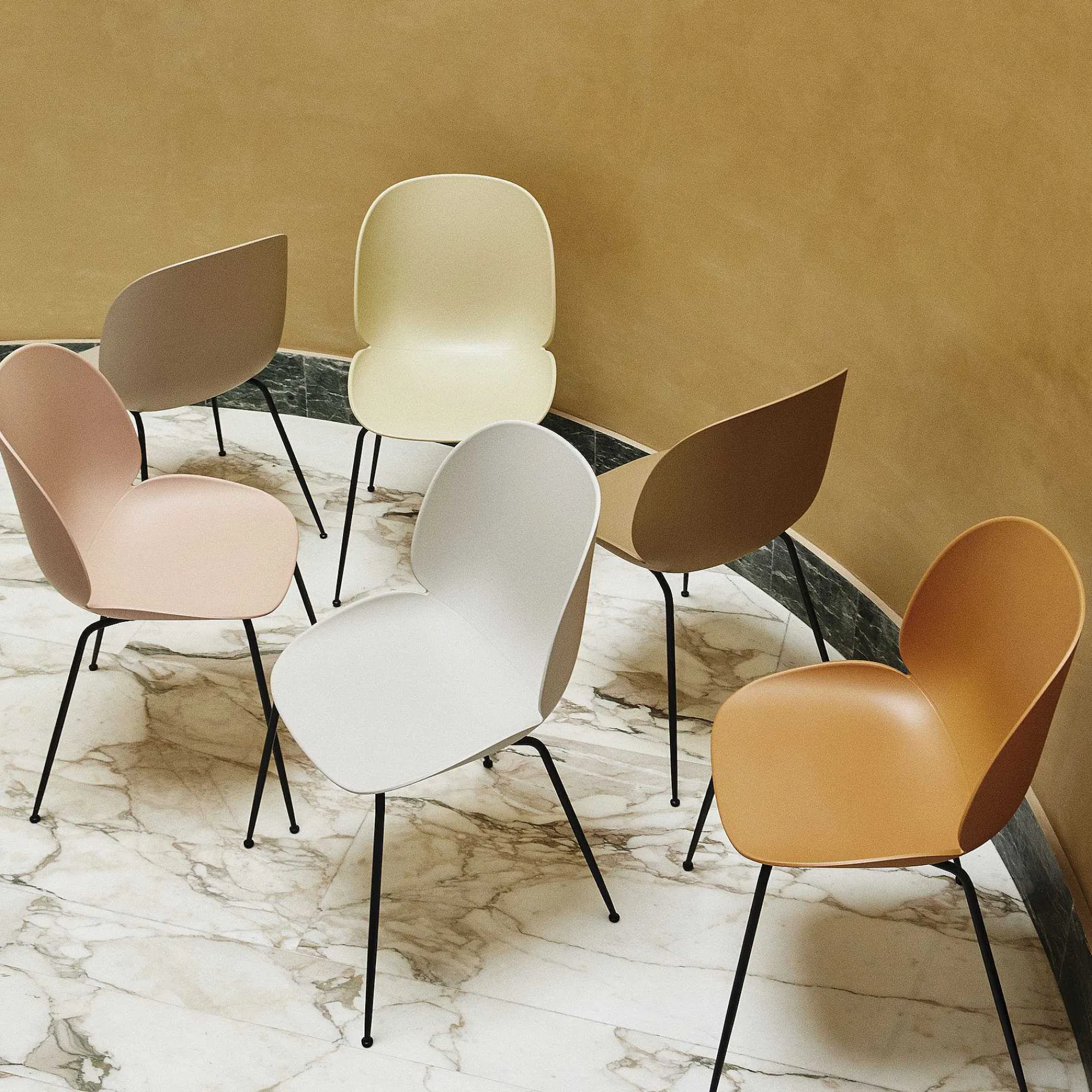 GUBI Outdoor Chairs*Beetle Dining Chair | New Beige