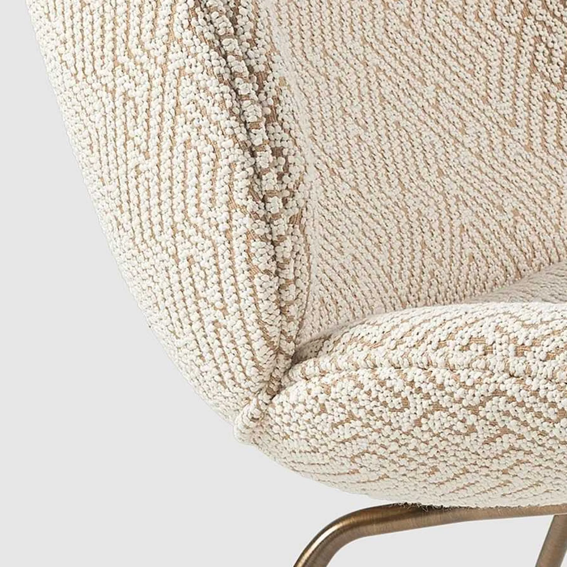 GUBI Single Armchairs*Beetle Lounge Chair