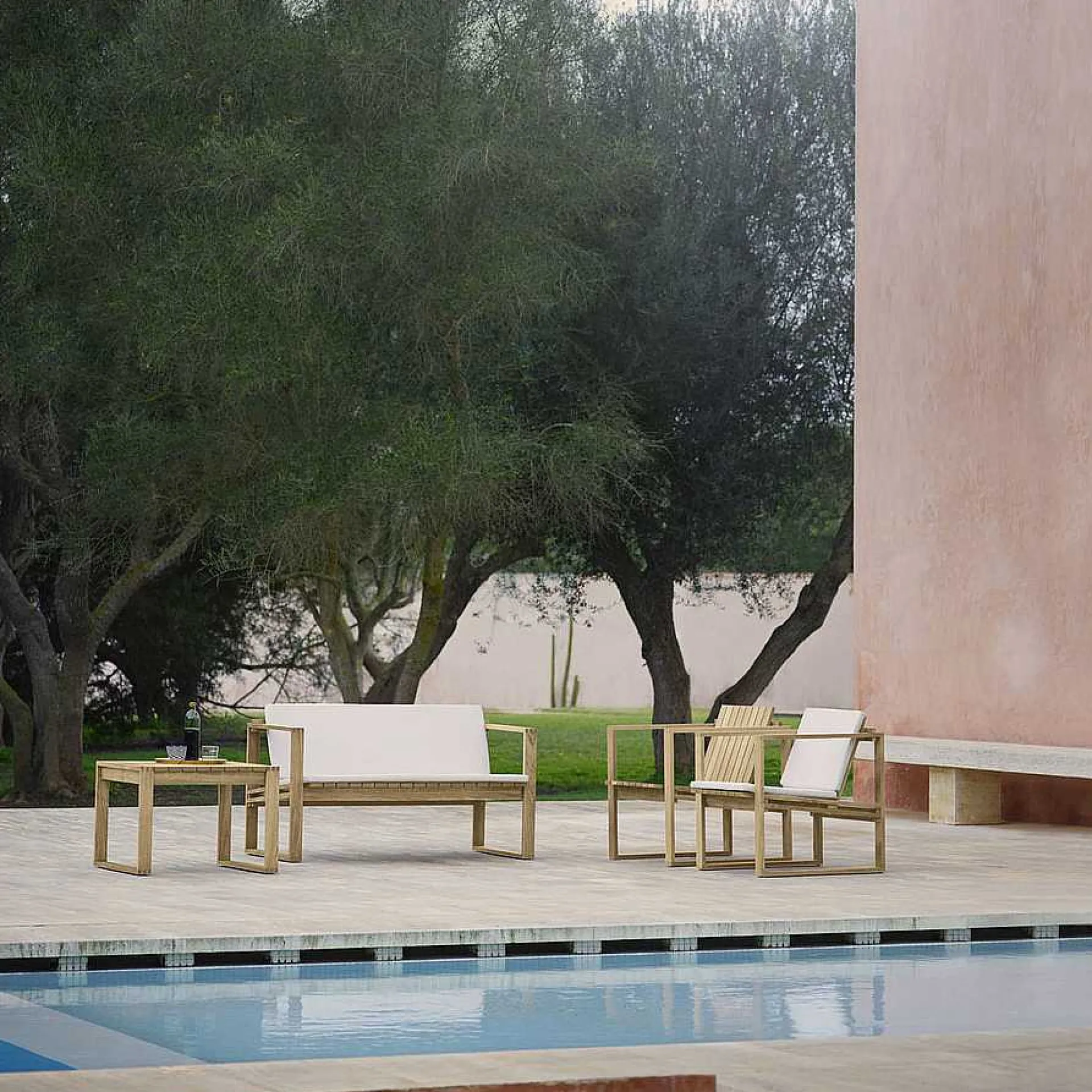 Carl Hansen & Søn Outdoor Tables*Bk16 | Side Table | Teak