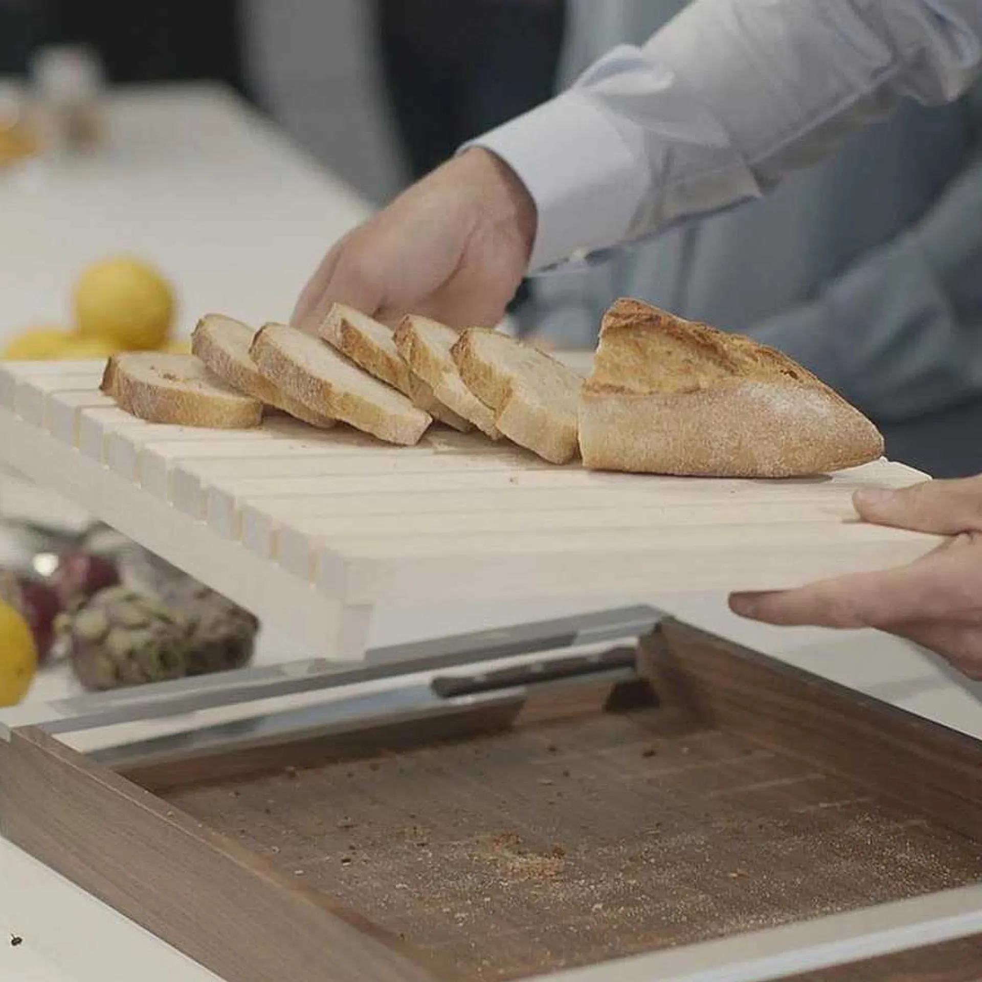 Bulthaup Accessories And Tools*Bread Board - Walnut