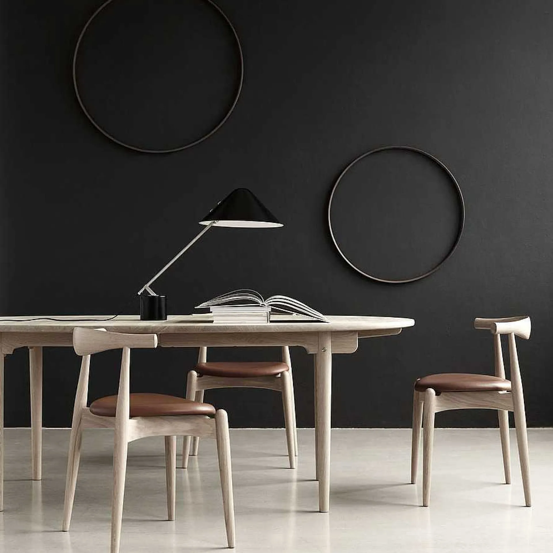 Carl Hansen & Søn Chairs*Ch20 | Chair | Oak - Leather