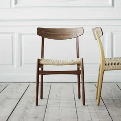 Carl Hansen & Søn Chairs*Ch23 | Chair | Oiled Walnut - Natural Paper Cord