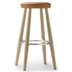 Carl Hansen & Søn Stools*Ch56 | Stool | Soaped Oak - Cognac Leather