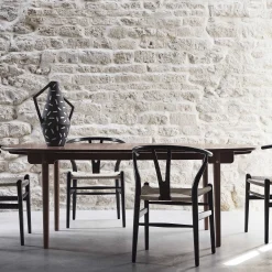 Carl Hansen & Søn Extending Tables*Ch338 | Table | Oiled Walnut