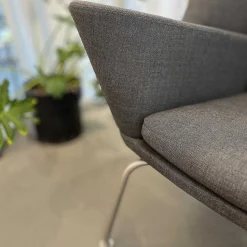 Carl Hansen & Søn Single Armchairs*Ch468 Oculus | Armchair | Ex - Display
