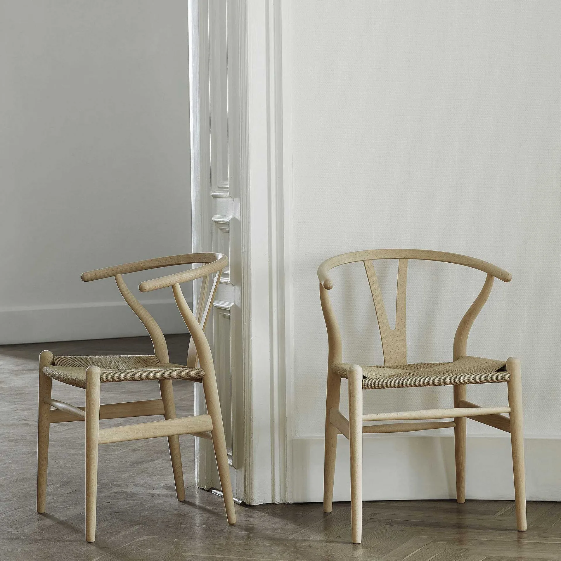 Carl Hansen & Søn Chairs*Ch24 Wishbone Chair | Beech