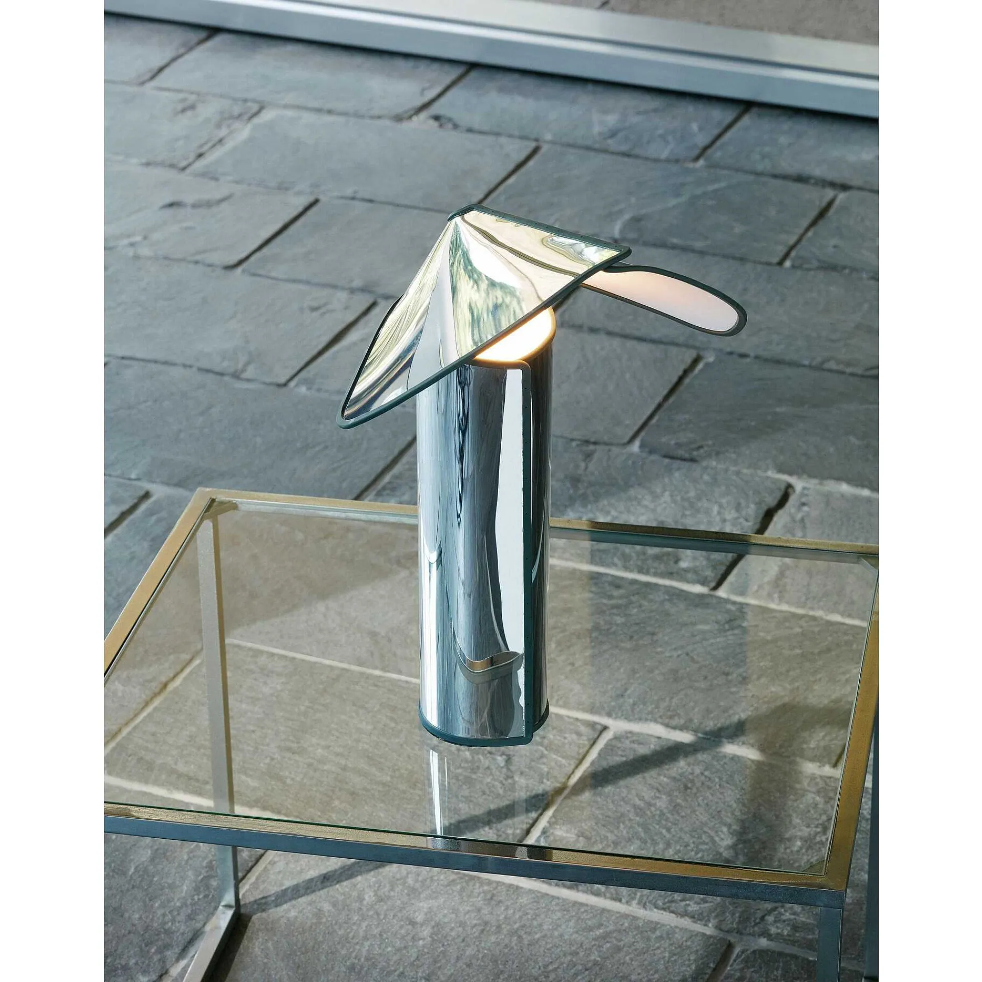 Flos Pendant Lights*Chiara Table | Aluminum - Anthracite Edge