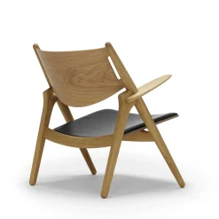 Carl Hansen & Søn Single Armchairs*Ch28P | Armchair | Oak - Black Leather