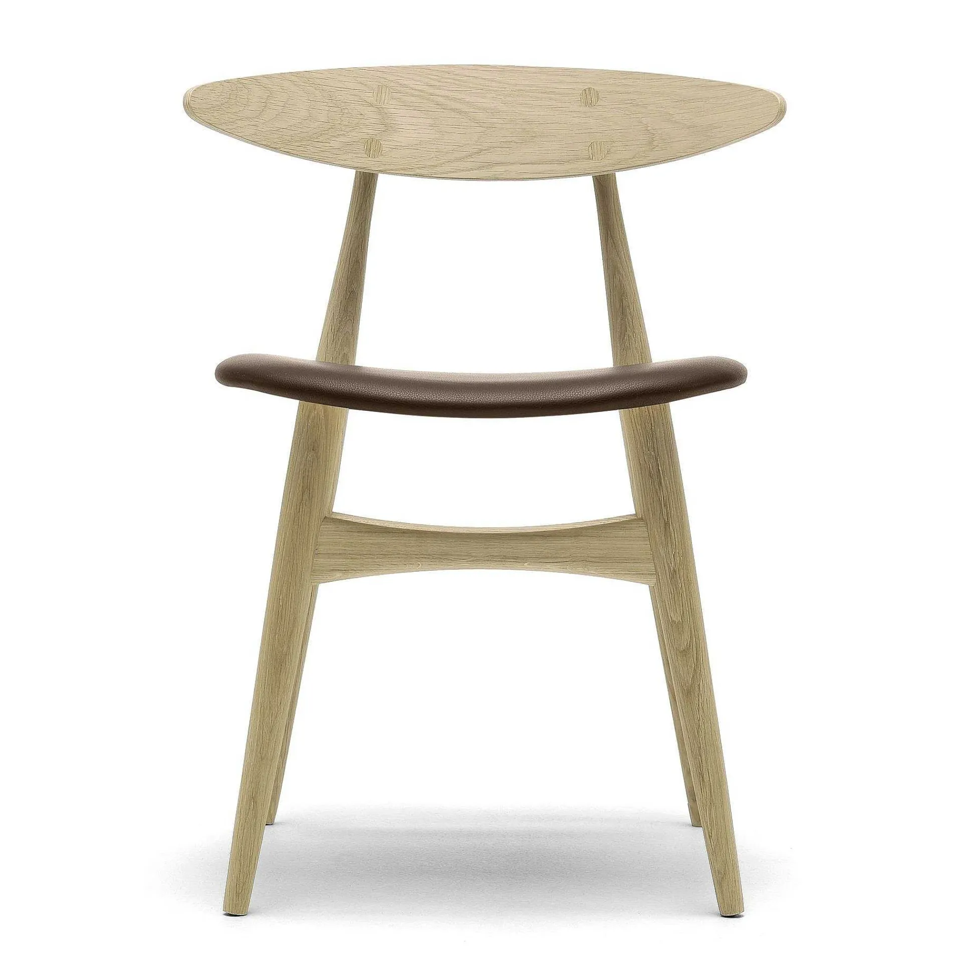 Carl Hansen & Søn Chairs*Ch33P | Chair | Oiled Oak - Brown Leather