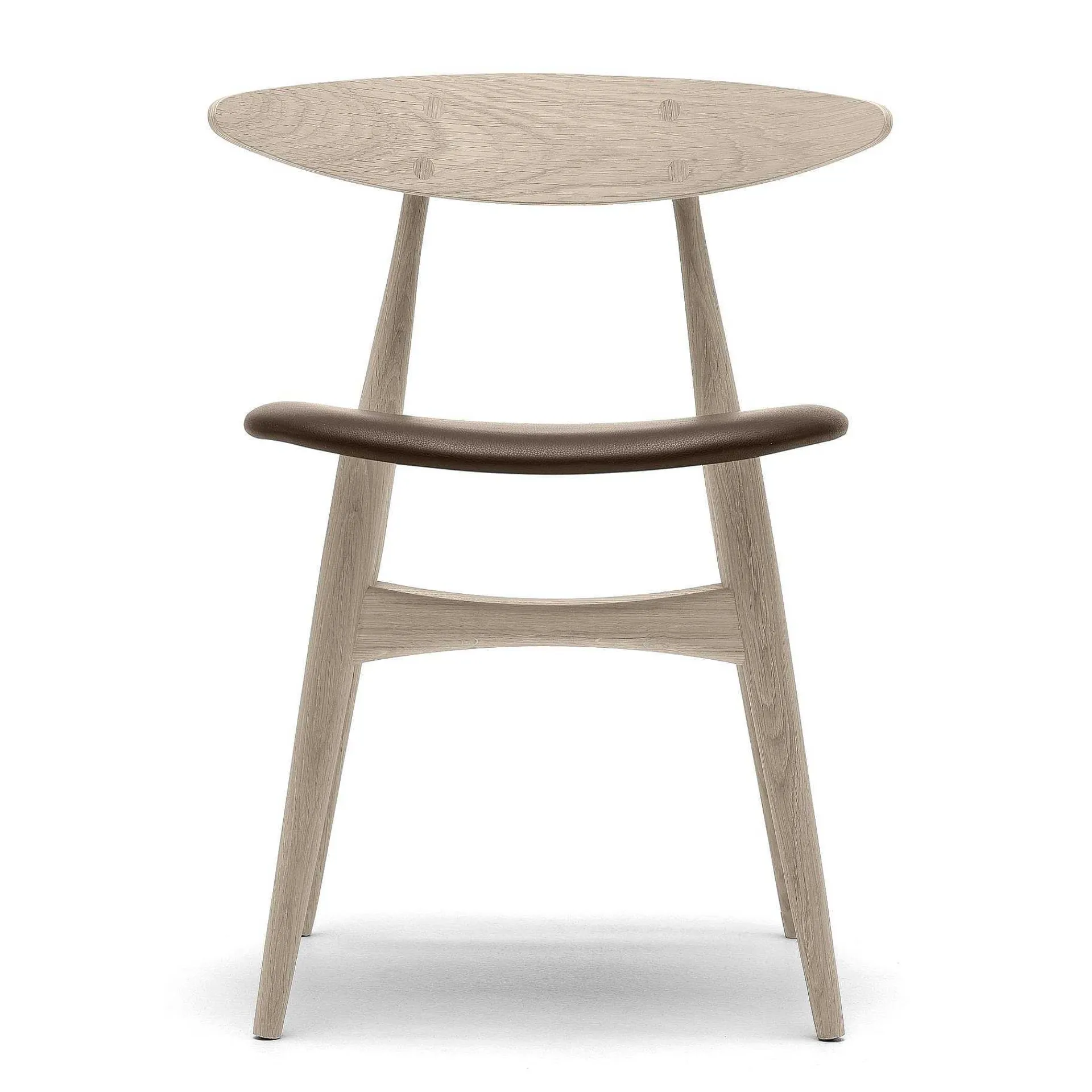 Carl Hansen & Søn Chairs*Ch33P | Chair | Soaped Oak - Brown Leather