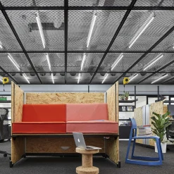 Vitra Stools*Cork Family B | Tabel | Cork