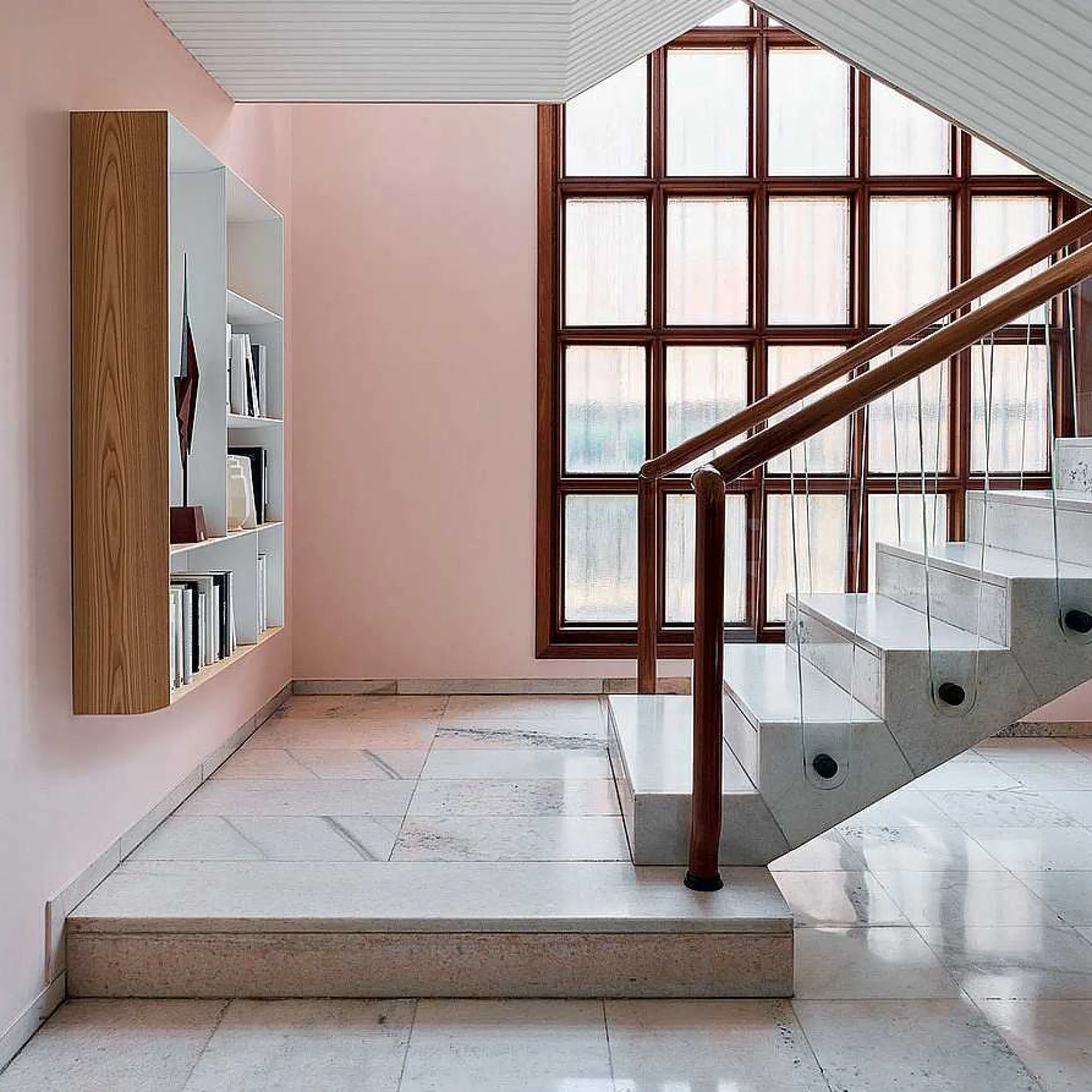 Molteni Suspended Bookcases*D.357.2 - Heritage Collection | Bookcase