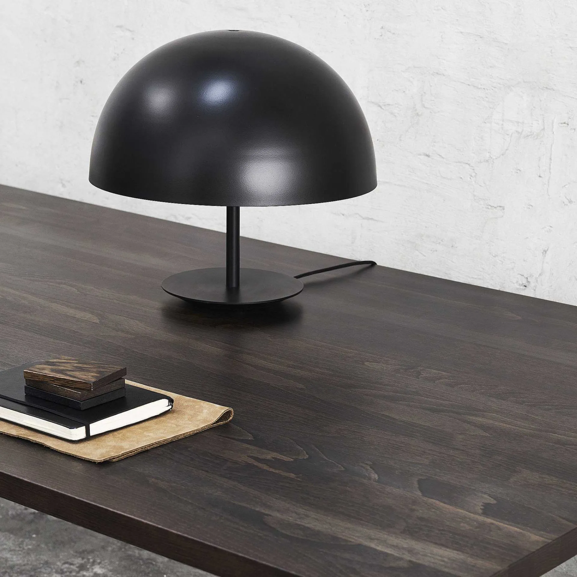 Mater Pendant Lights*Dome Lamp - Black