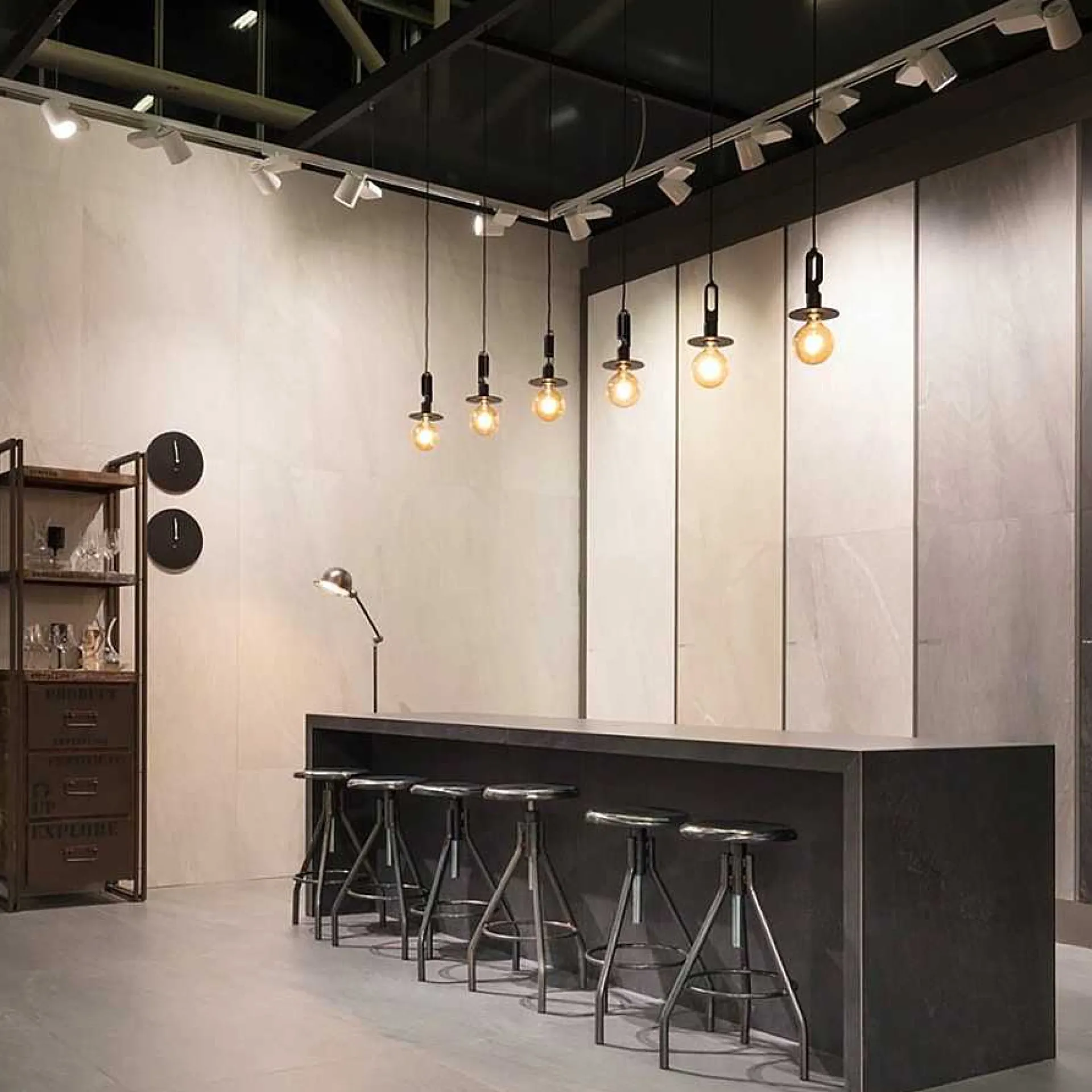 Zava Pendant Lights*Driyos Naked | Suspension Lamp | Black