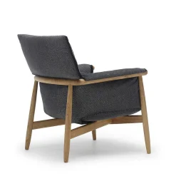Carl Hansen & Søn Single Armchairs*E015 | Armchair | Oak - Fabric