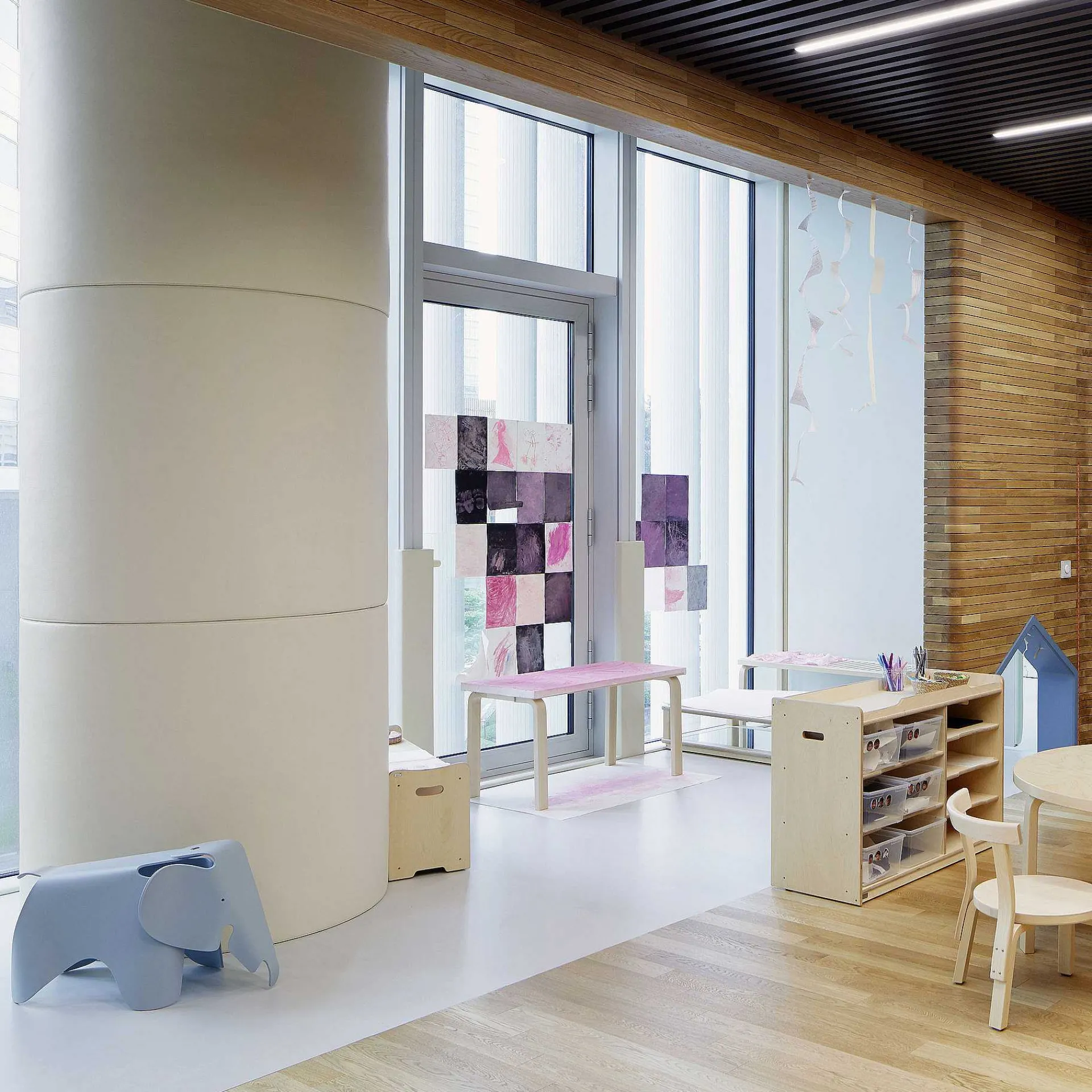 Vitra Decorations*Eames Elephant | Ice Grey