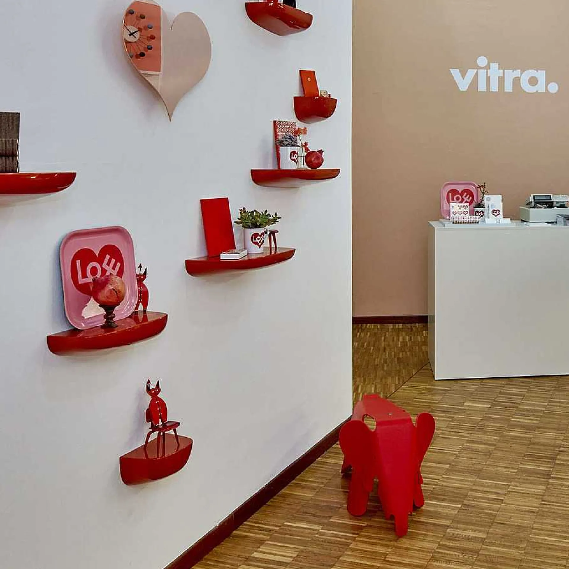 Vitra Decorations*Eames Elephant | Poppy Red