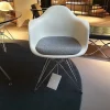 Vitra Chairs*Eames Plastic Armchair Dar| Pebble