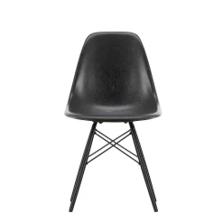 Vitra Chairs*Eames Plastic Chairs Dsw | Black Maple Base - Deep Black
