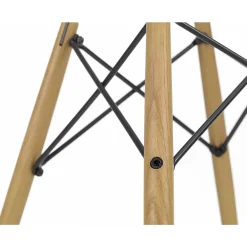 Vitra Chairs*Eames Plastic Chairs Dsw | Ash Honey Tone Base - White