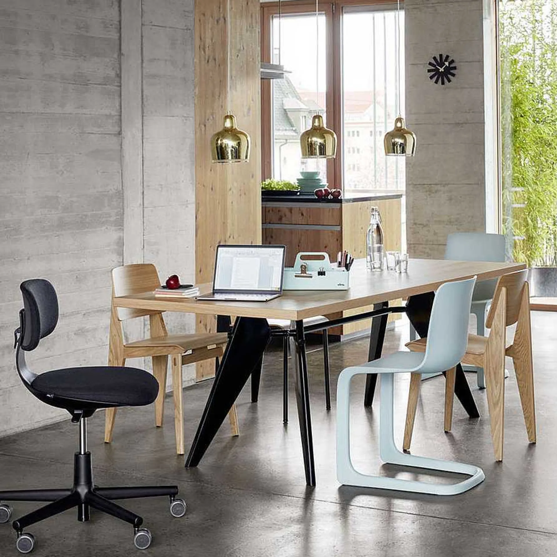 Vitra Chairs*Evo- C | Chair | Light Mint