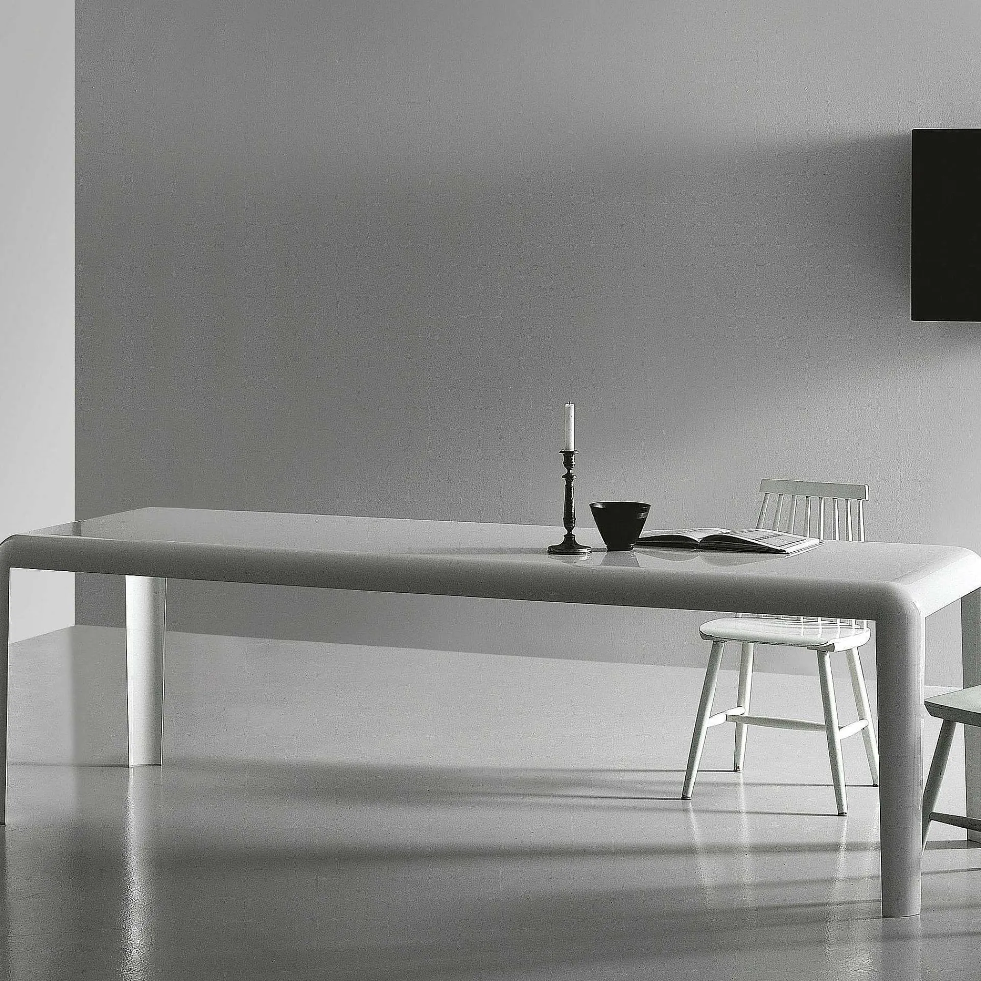 Porro Dining Tables*Ferro | Table