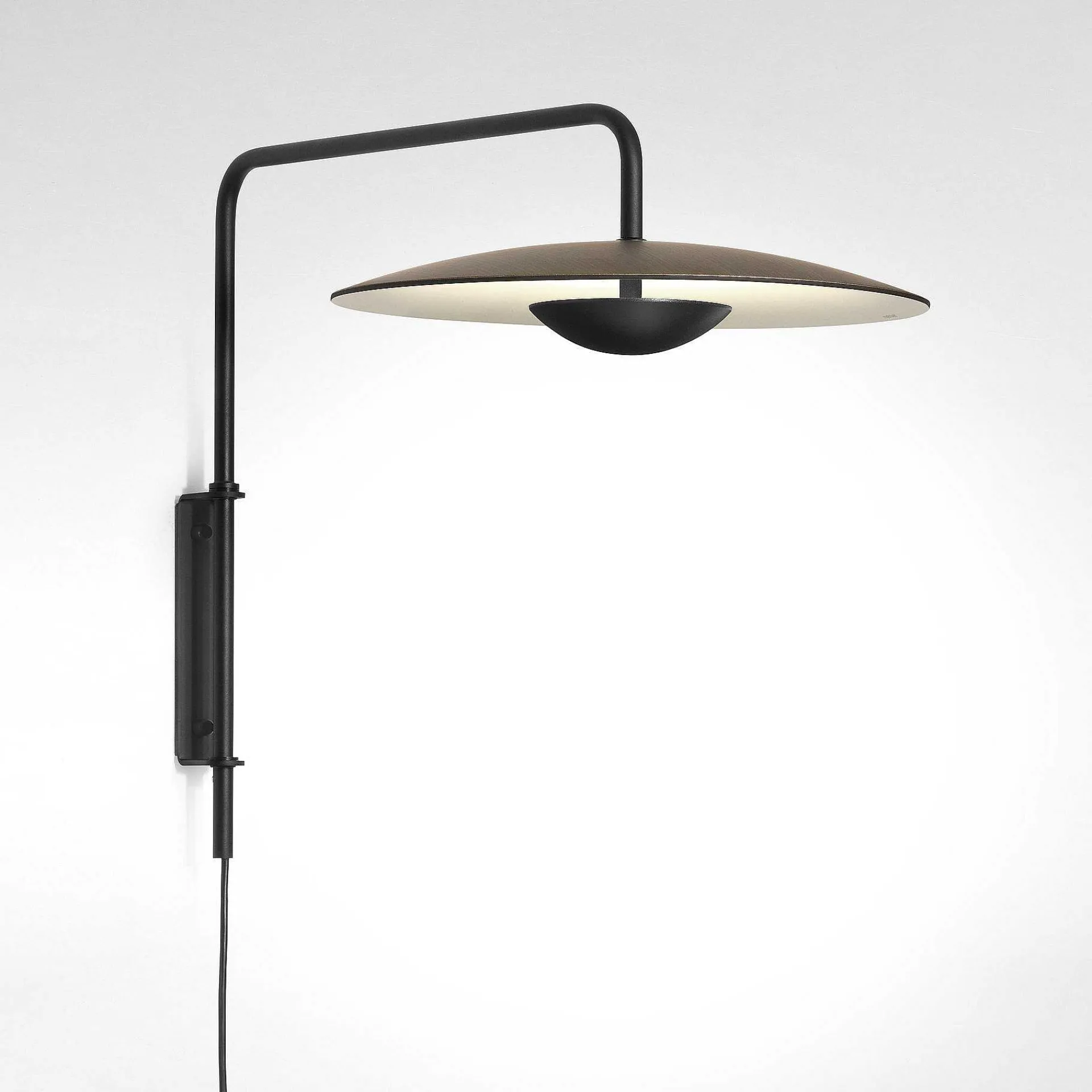 Marset Pendant Lights*Ginger 20 A | Wall Lamp | Wenge/White