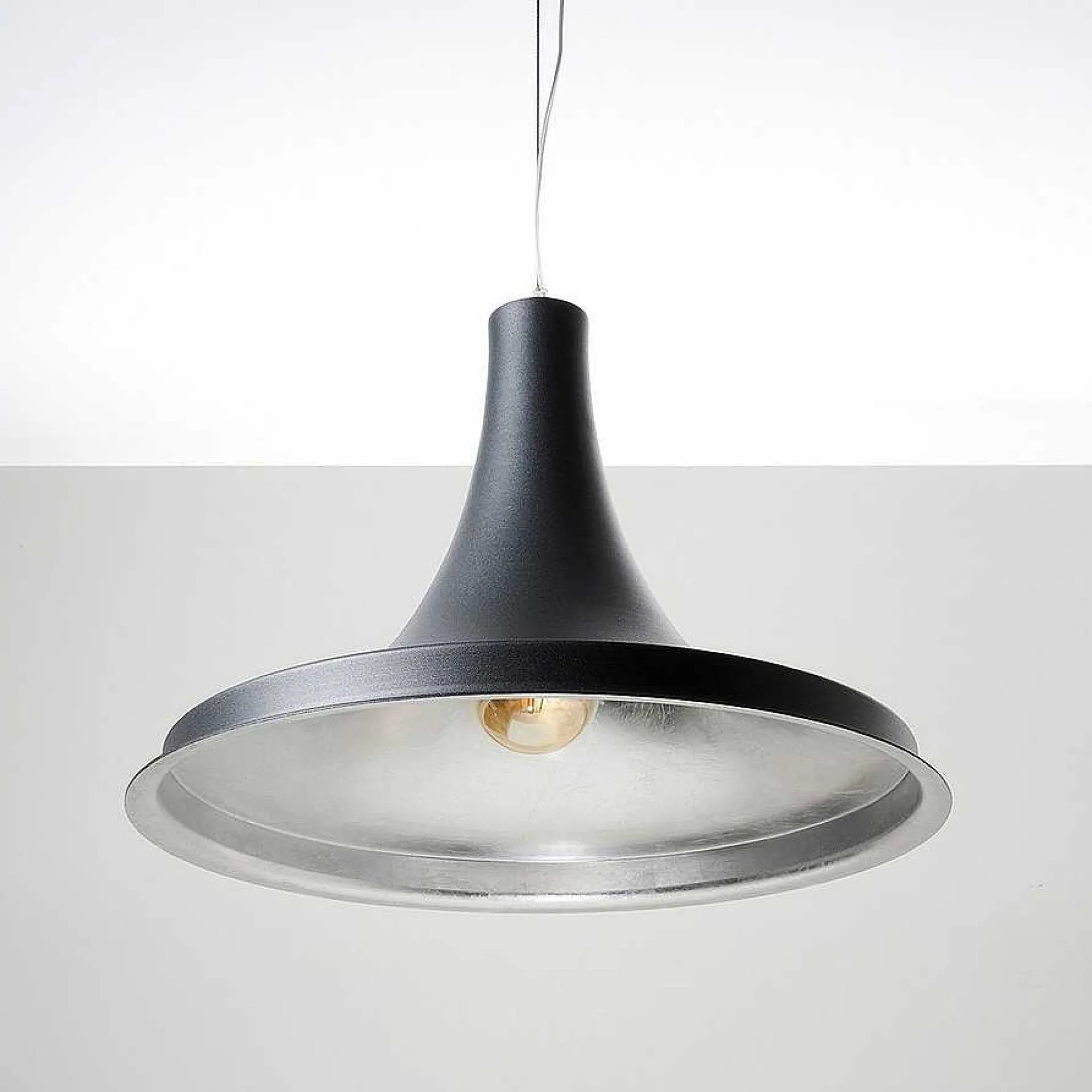 Zava Pendant Lights*Gio | Suspension Lamp - Ral 9005