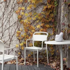 Muuto Outdoor Chairs*Linear Steel Armchair | Outdoor Armchair | Off White