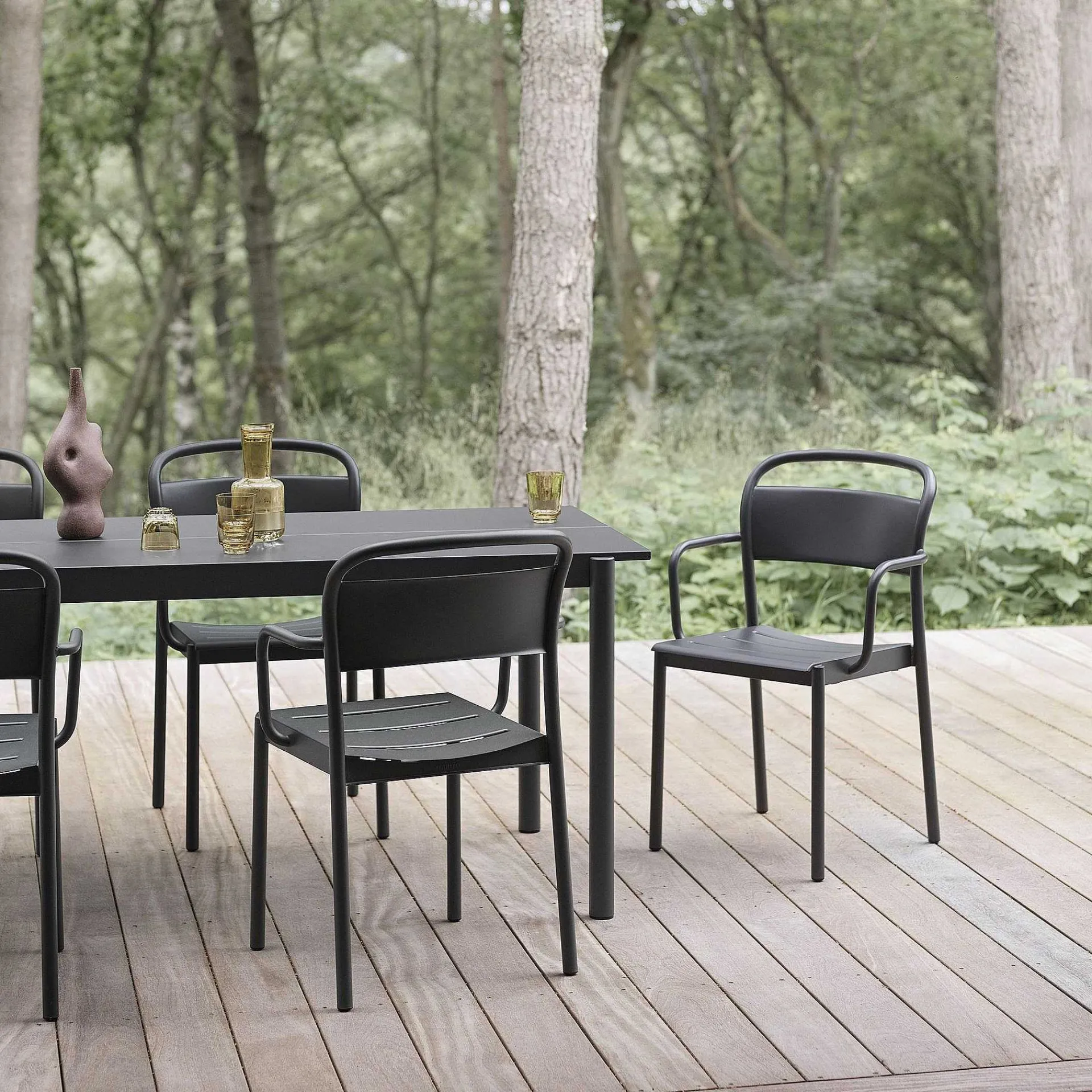 Muuto Outdoor Chairs*Linear Steel Armchair | Outdoor Armchair | Black