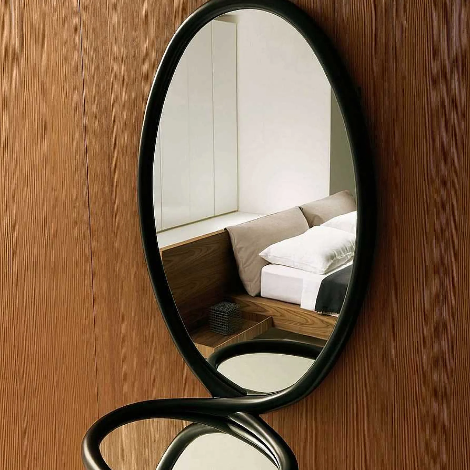 Porro Mirrors*Loop Mirror | Specchio - Matt Black Lacquered