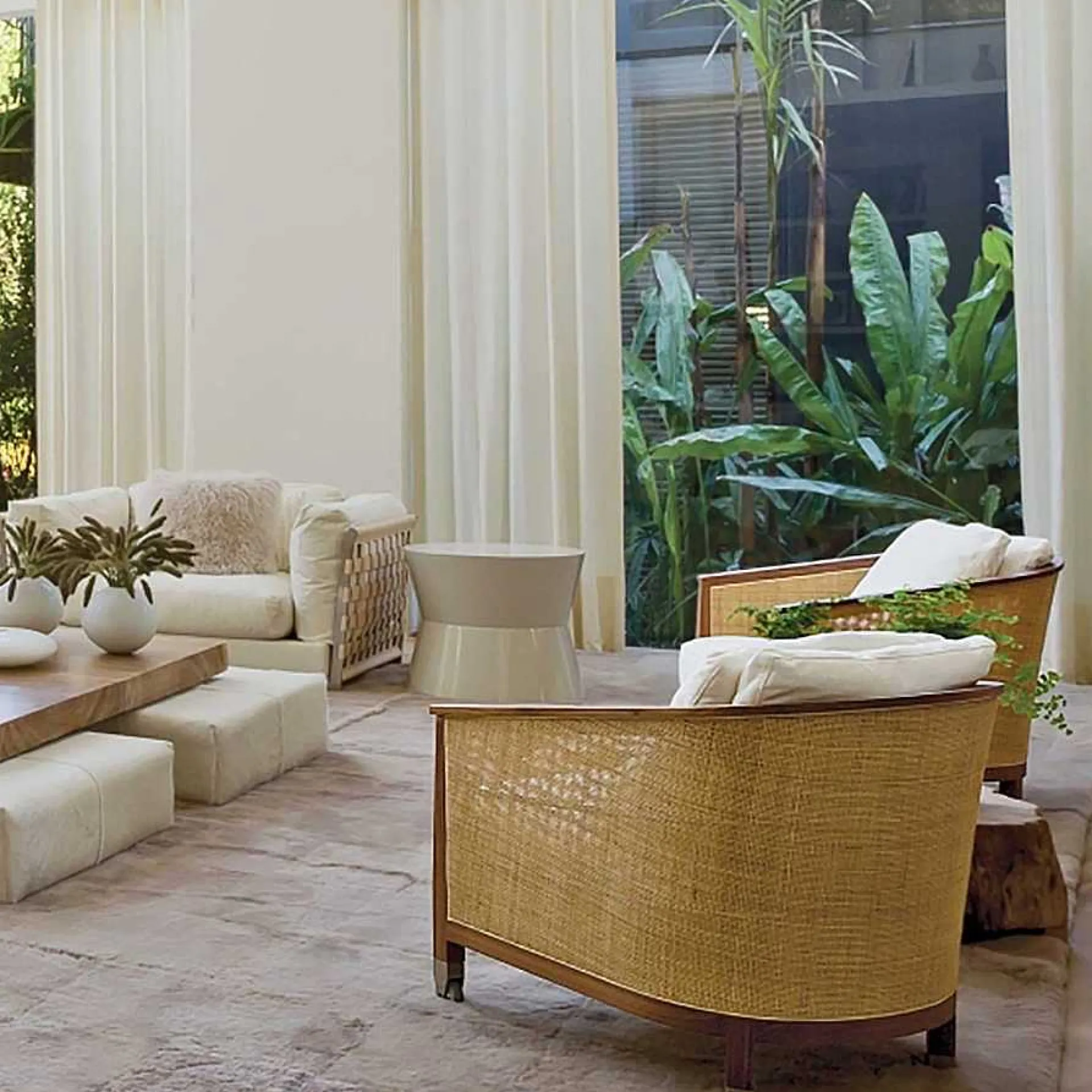 Flexform Single Armchairs*Mozart | Armchair