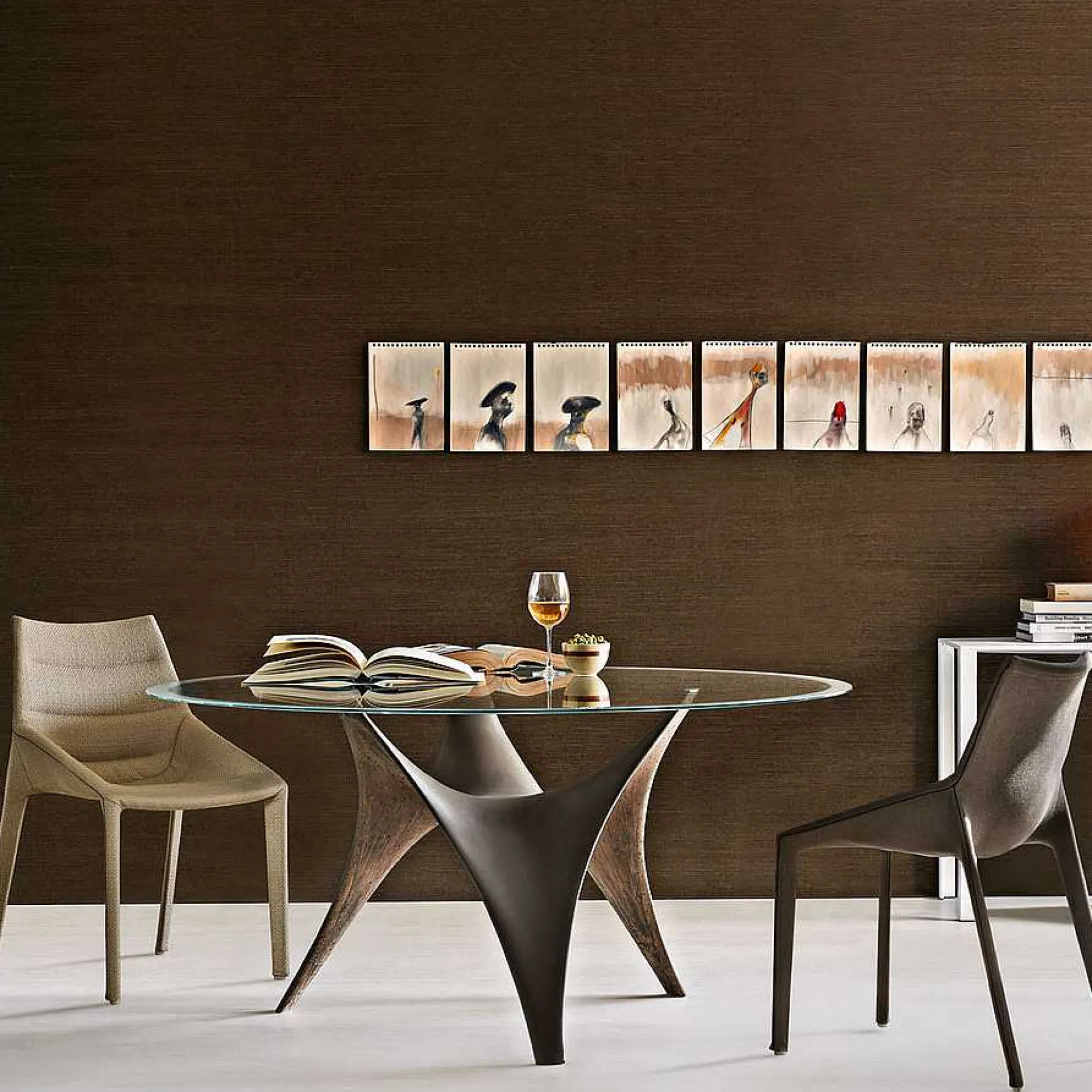 Molteni Chairs*Outline - Chair