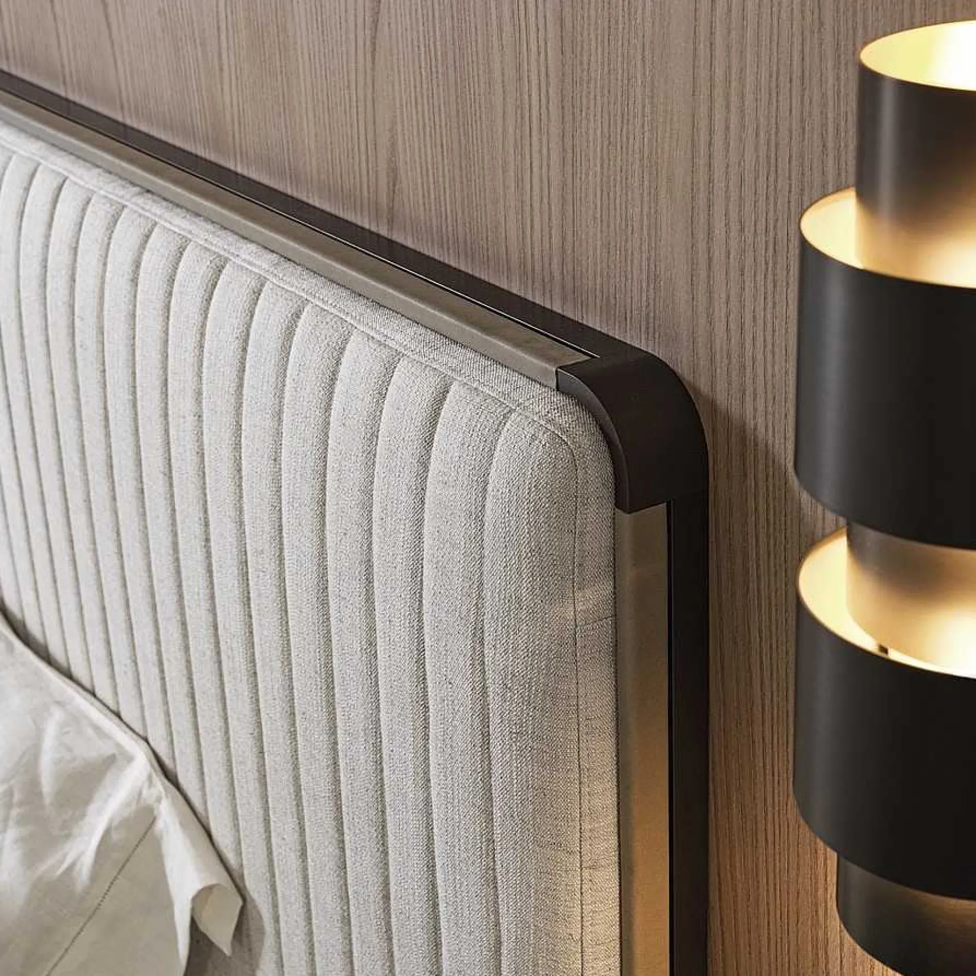 Molteni King Size Beds*Ovidio | Double Bed