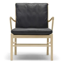 Carl Hansen & Søn Single Armchairs*Ow149 | Armchair | Oak - Black Leather