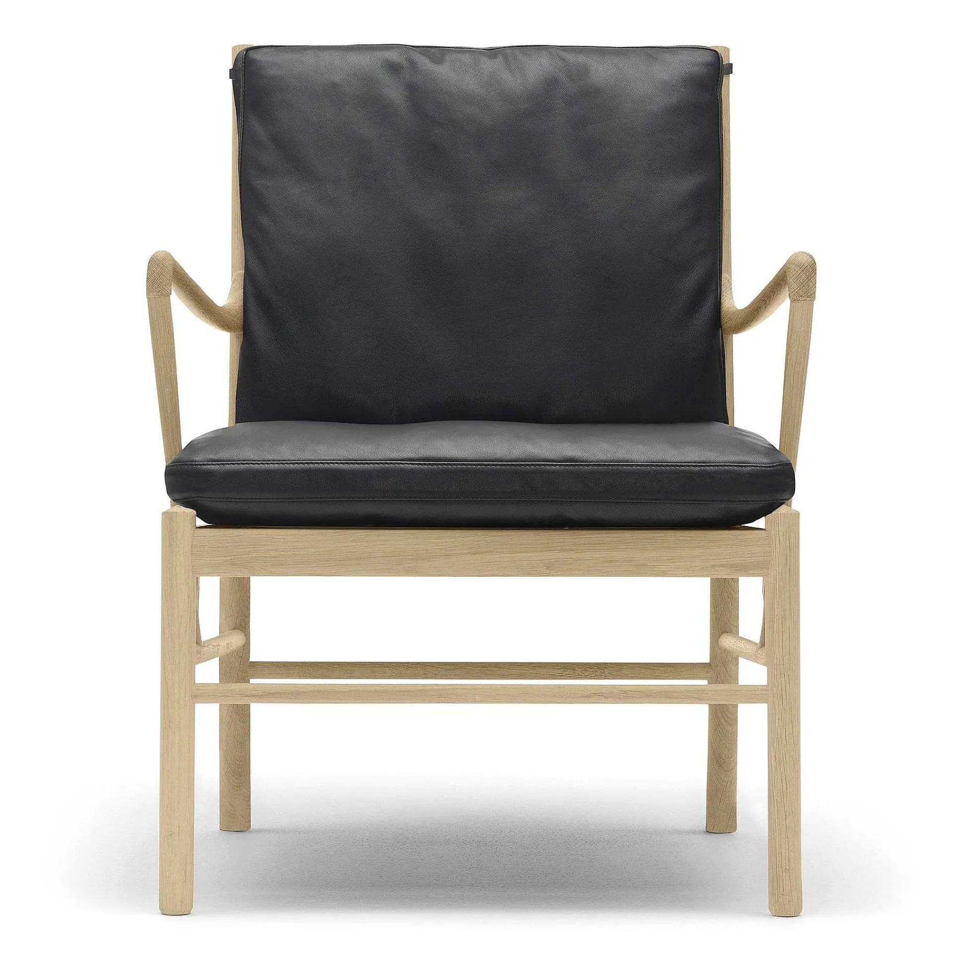 Carl Hansen & Søn Single Armchairs*Ow149 | Armchair | Oak - Black Leather