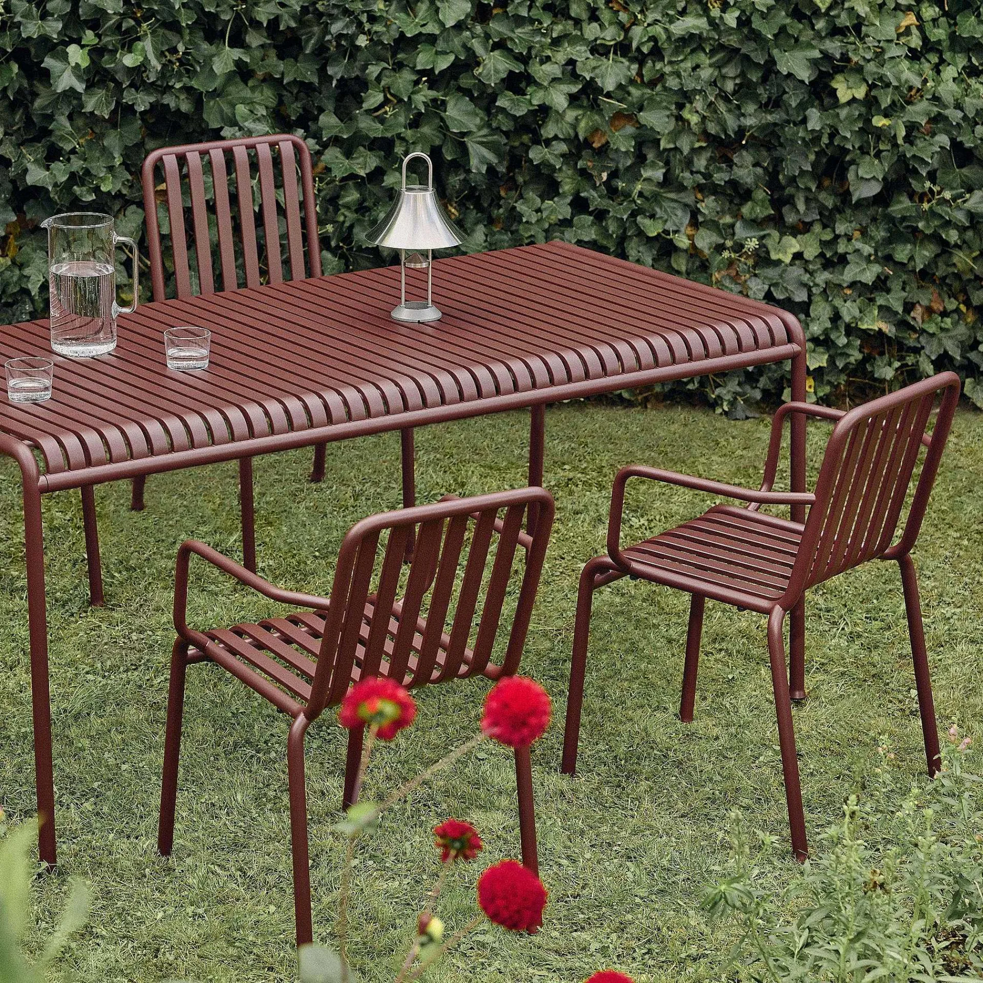 HAY Outdoor Chairs*Palissade Armchair | Iron Red