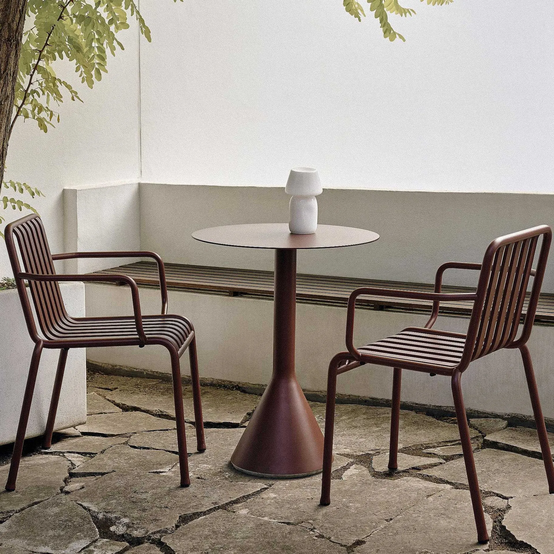 HAY Outdoor Chairs*Palissade Armchair | Iron Red