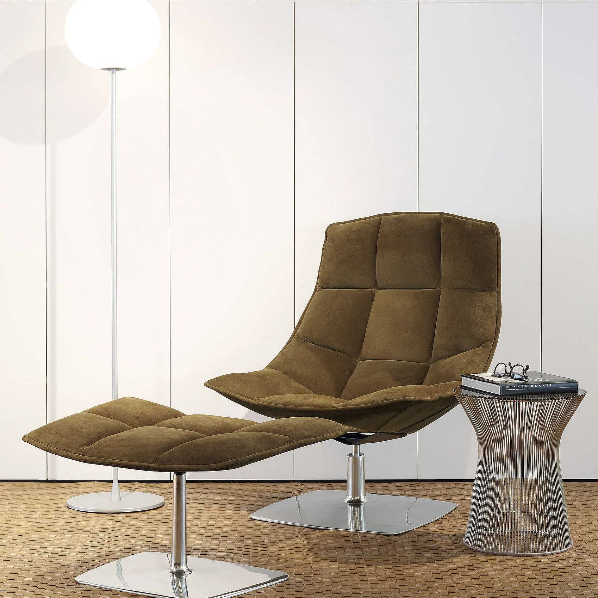 Knoll Coffee Tables*Platner | Side Table | Crystal/Nickel - Ex Display