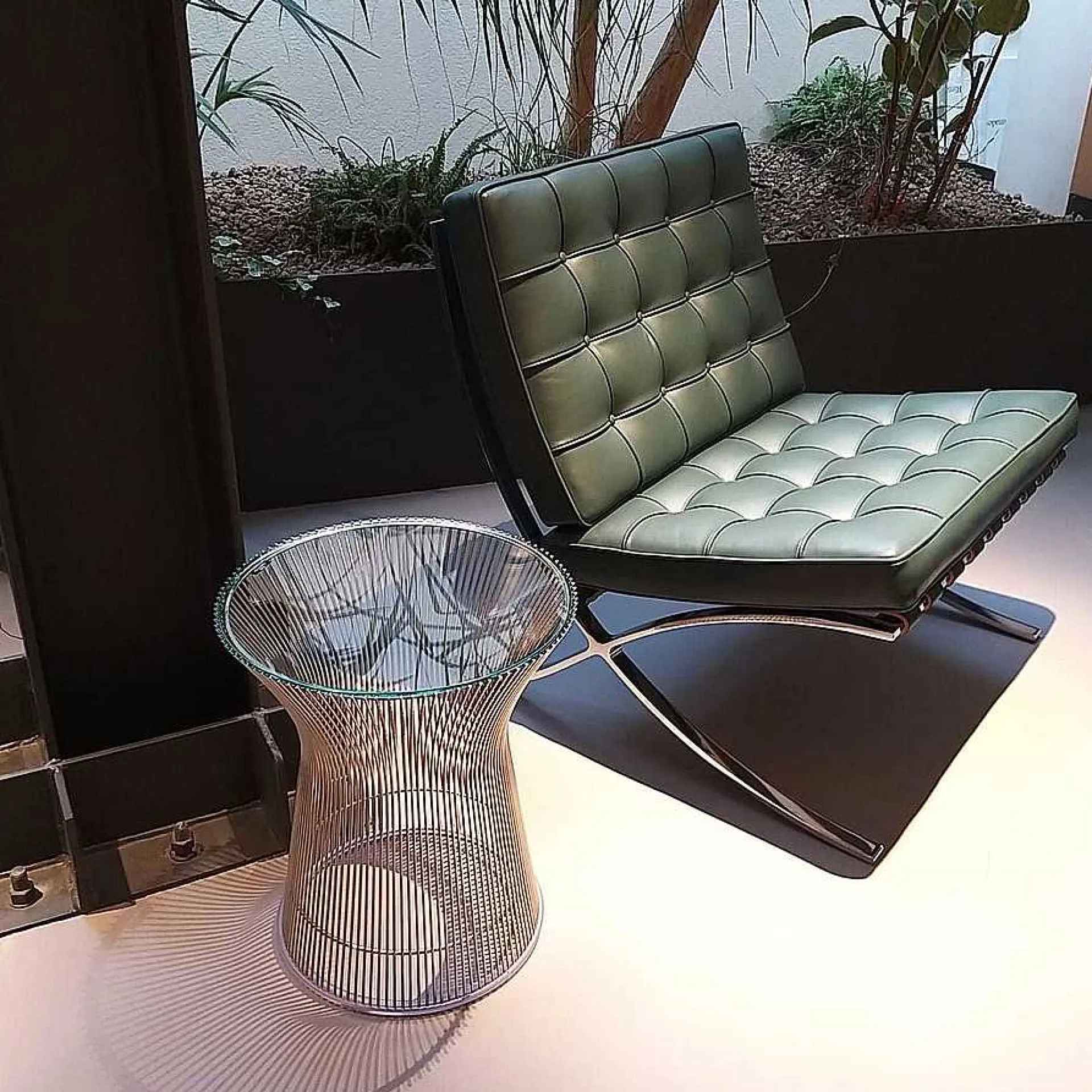 Knoll Coffee Tables*Platner | Side Table | Crystal/Nickel - Ex Display