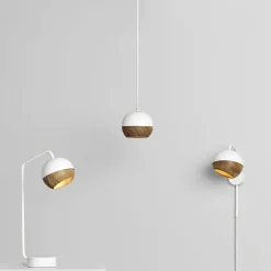 Mater Decorations*Ray Table Lamp | White