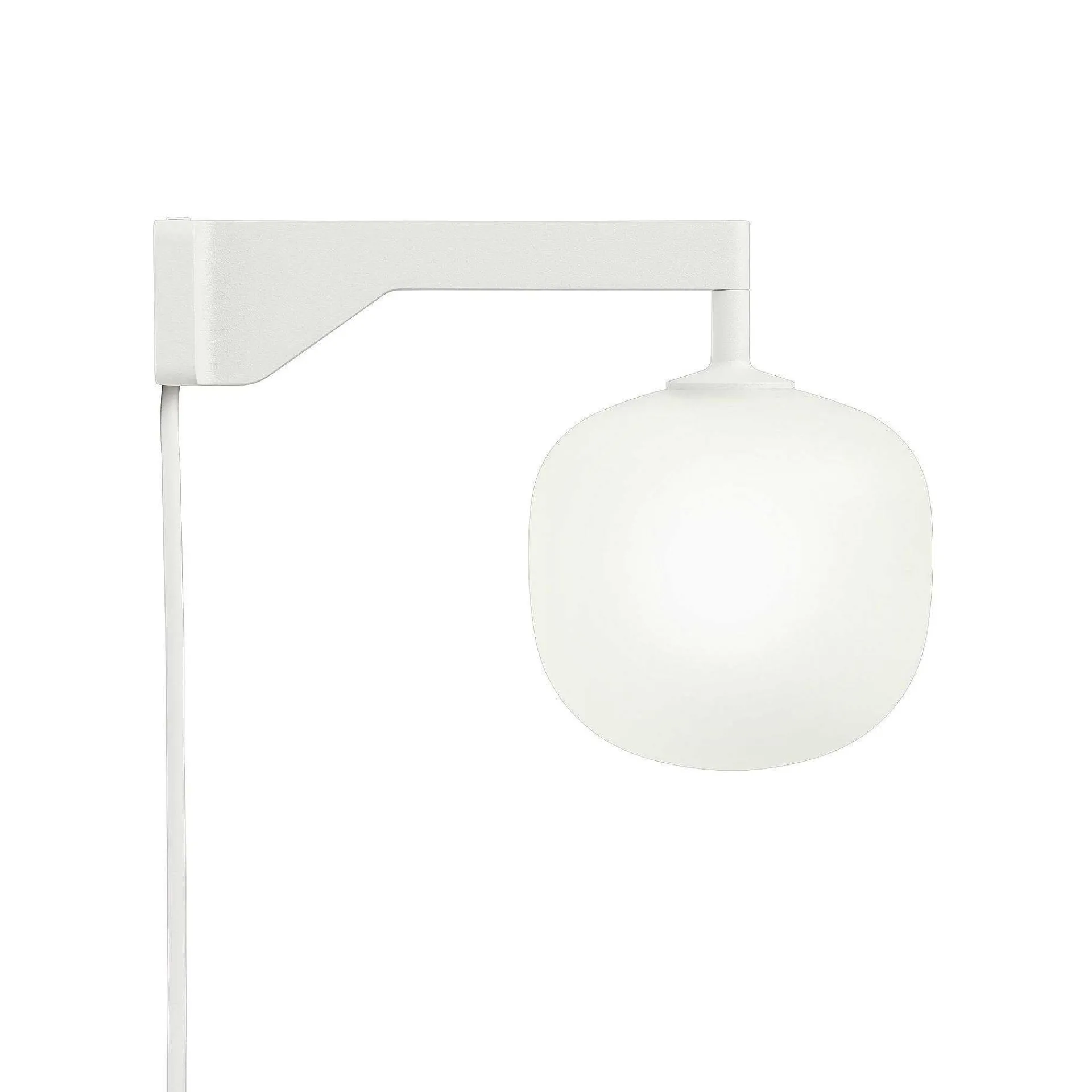 Muuto Pendant Lights*Rime Wall Lamp | Wall Lamp | White